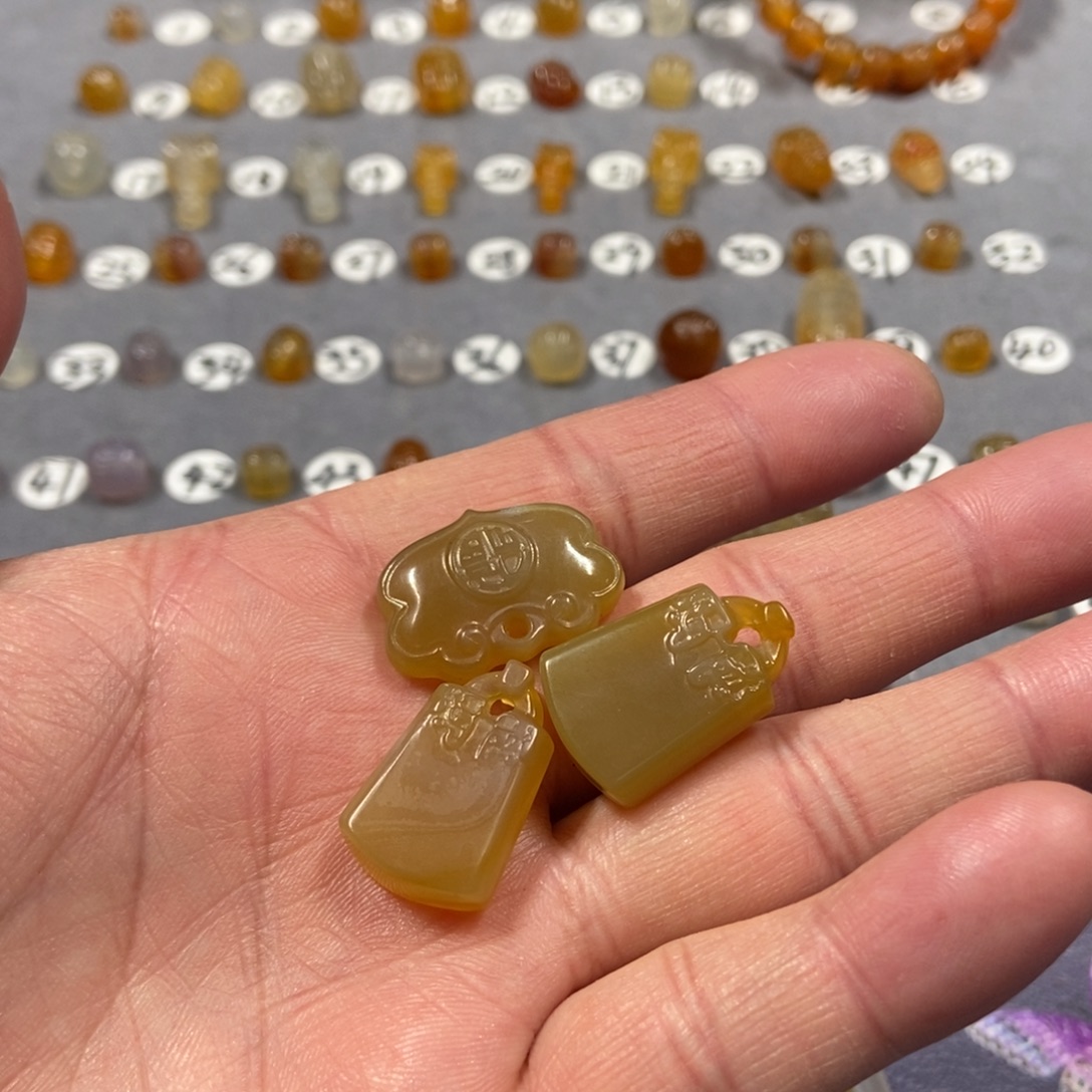 旭***玛瑙/玉髓合金颈饰锁