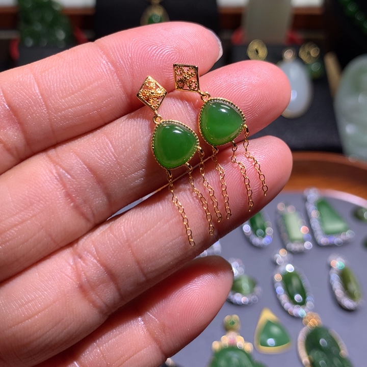 和田玉耳钉银S925镶嵌