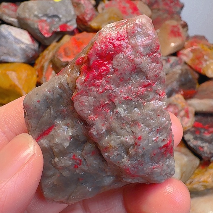 昌化鸡血石昌化鸡血石