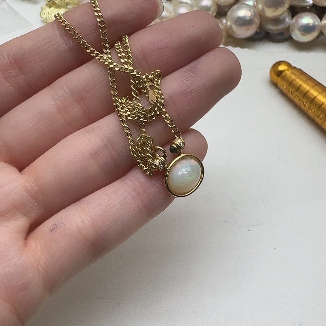 钻石颈饰18K金镶嵌成品