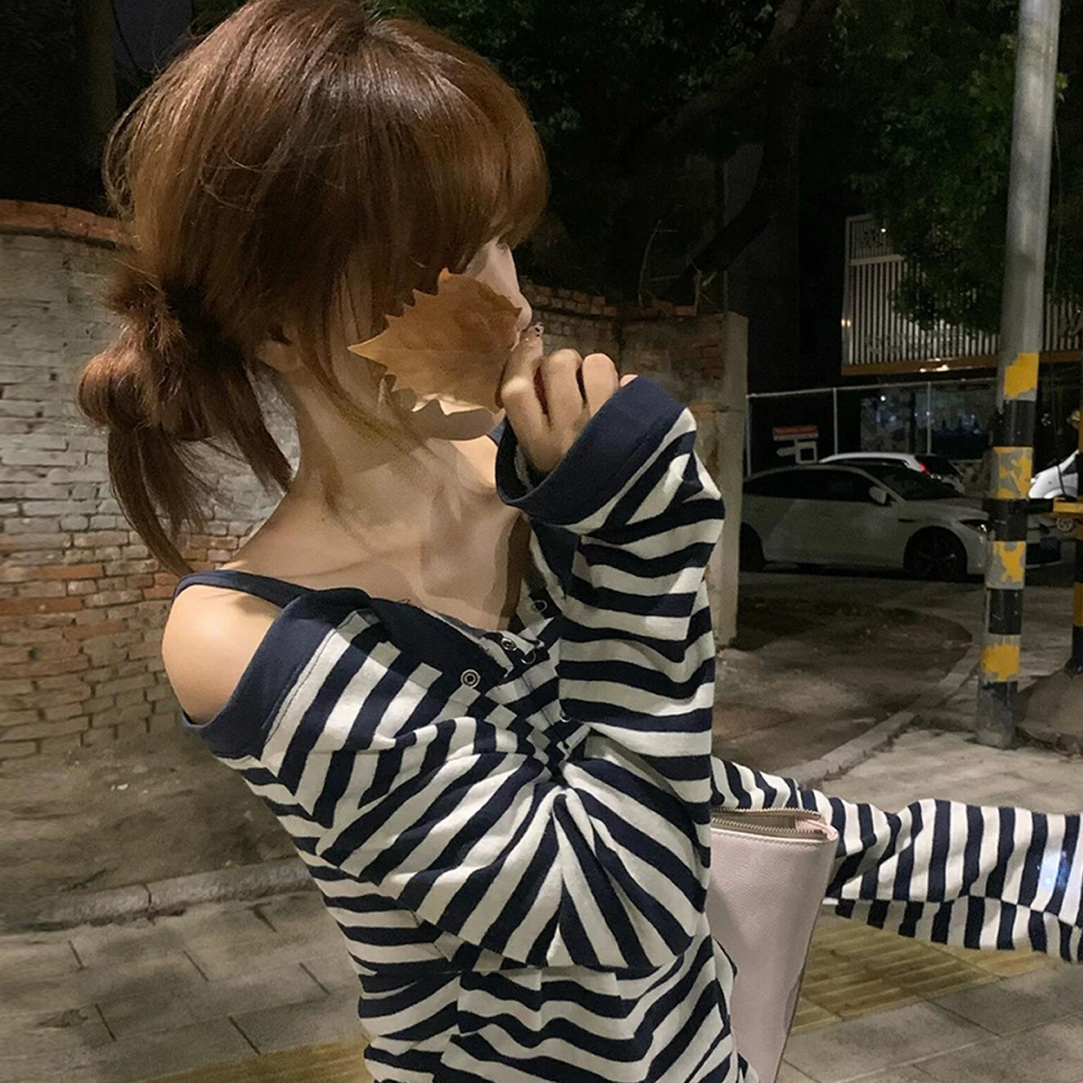复古女短外套长袖上衣短款潮流水洗韩版立领破洞秋季