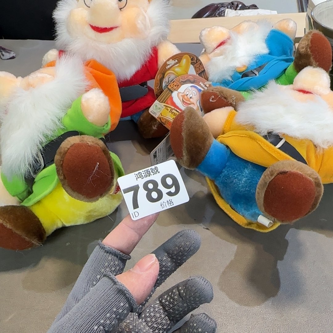 丁***记布中古美术装饰工艺品