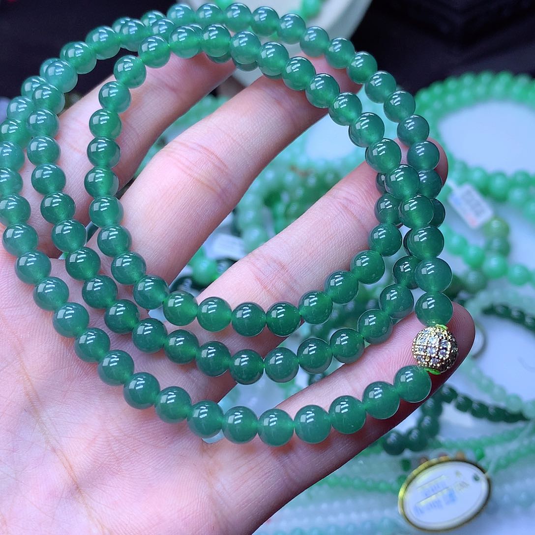 翡翠毛衣链未镶嵌