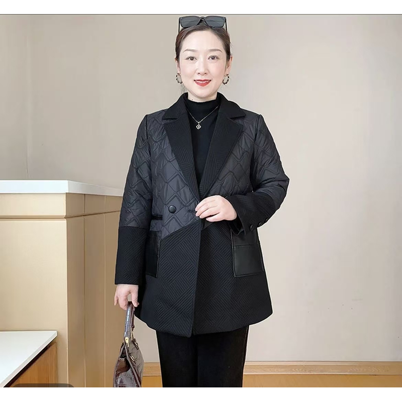 L010妈妈冬装中老年女装洋气防寒保暖大衣显瘦上衣