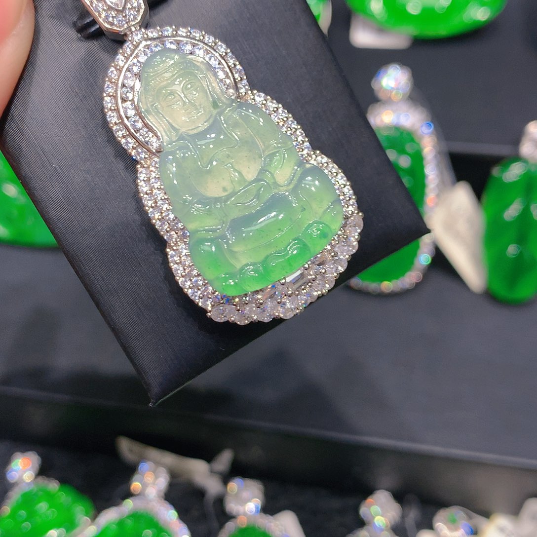 颈饰未镶嵌翡翠0008