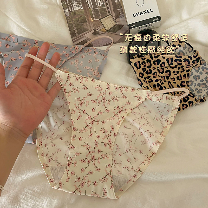 甜美碎花～日系冰丝内裤女低腰霸道性感豹纹碎花高开叉透气无痕