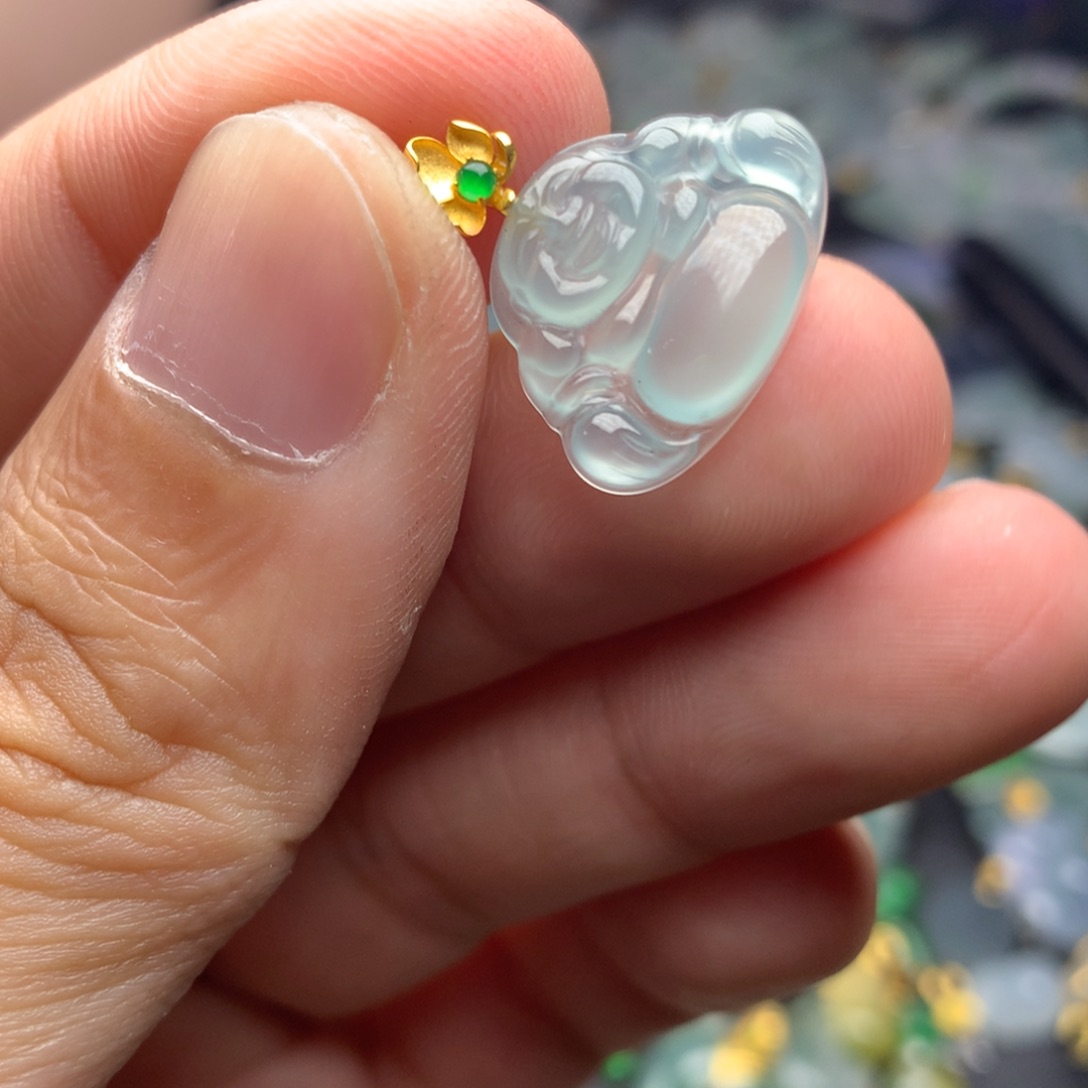 【闪购商品】颈饰18K金镶嵌翡翠翡翠