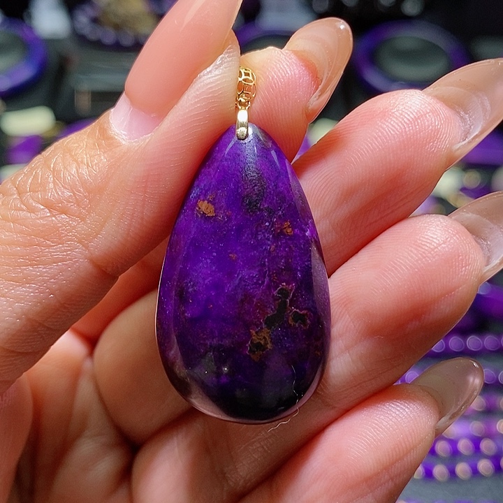 苏纪石（舒俱来）吊坠18K金镶嵌