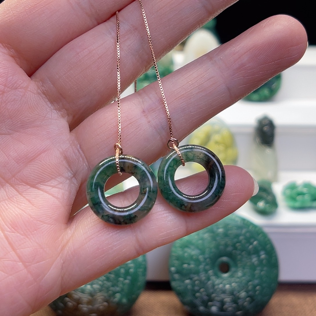 独山玉未镶嵌耳饰