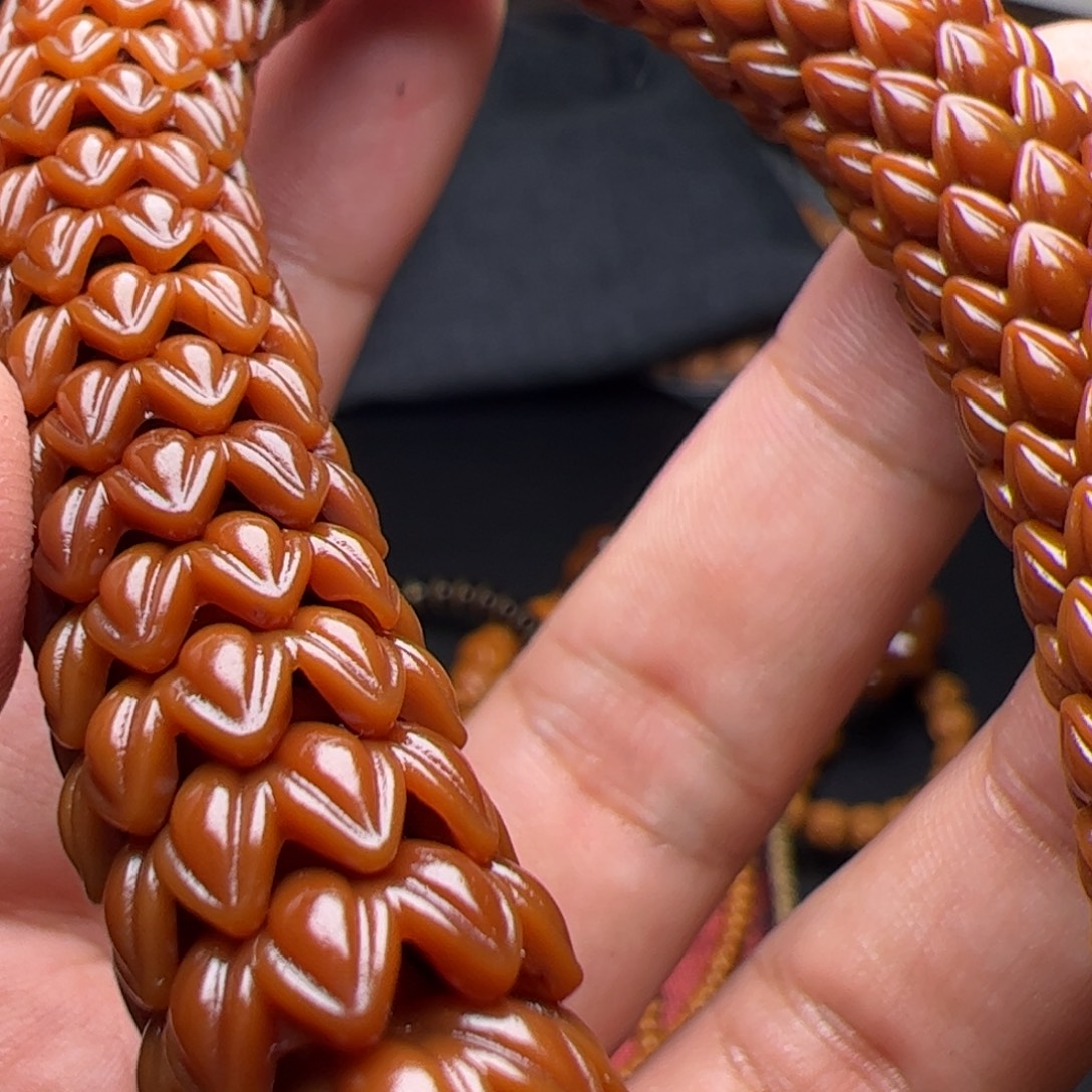 猴头核桃把件据了解