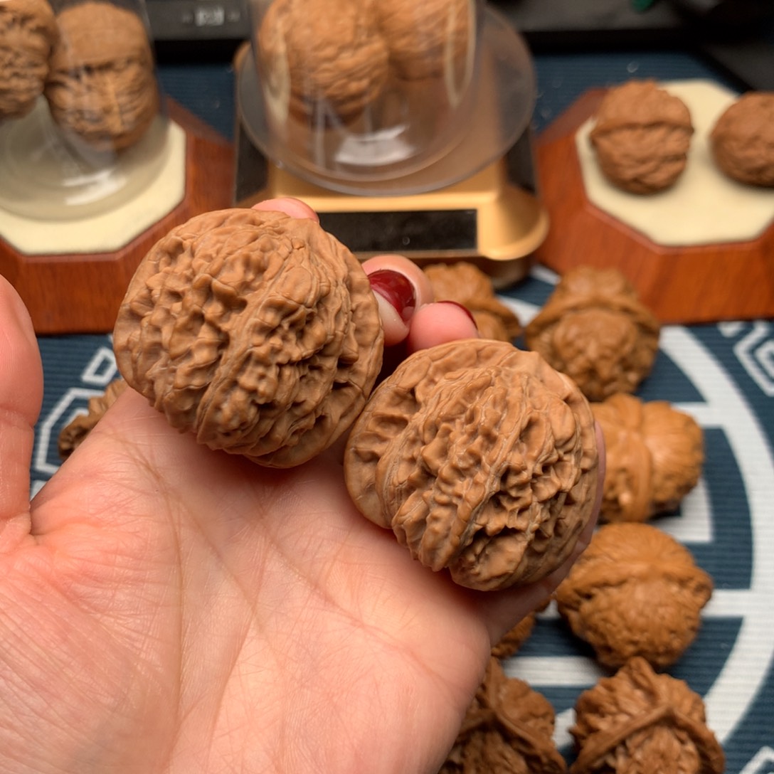 文玩核桃把件四座楼