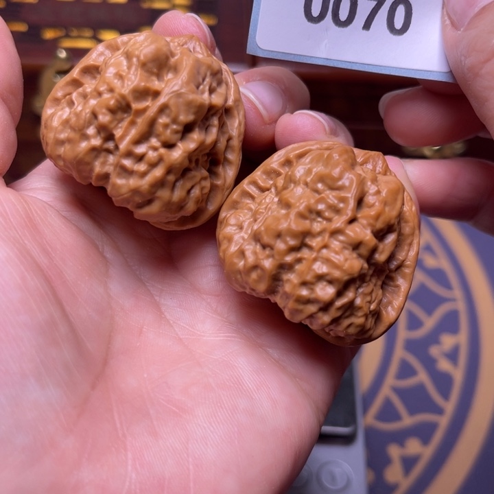 文玩核桃吊坠39蛤蟆头0070