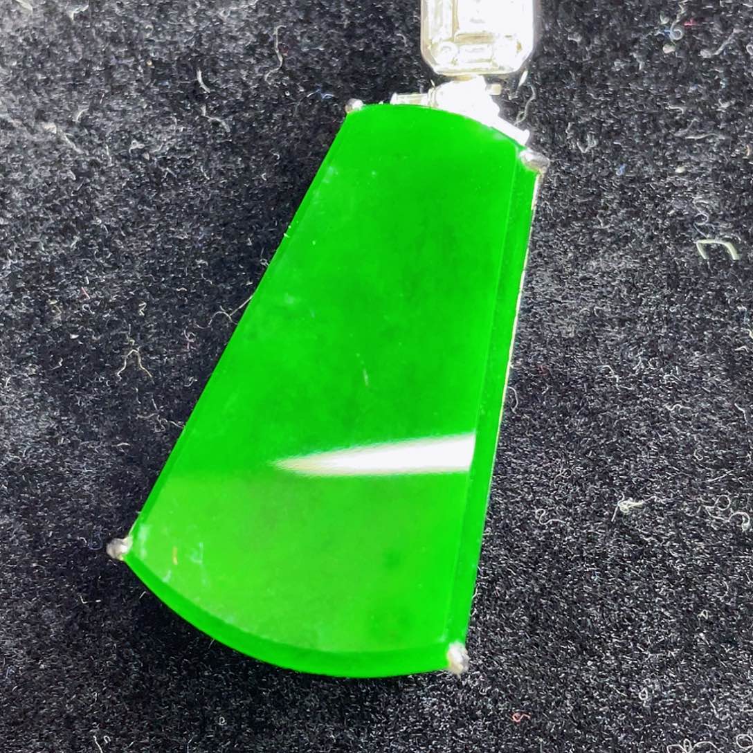 翡翠吊坠(不含链)未镶嵌