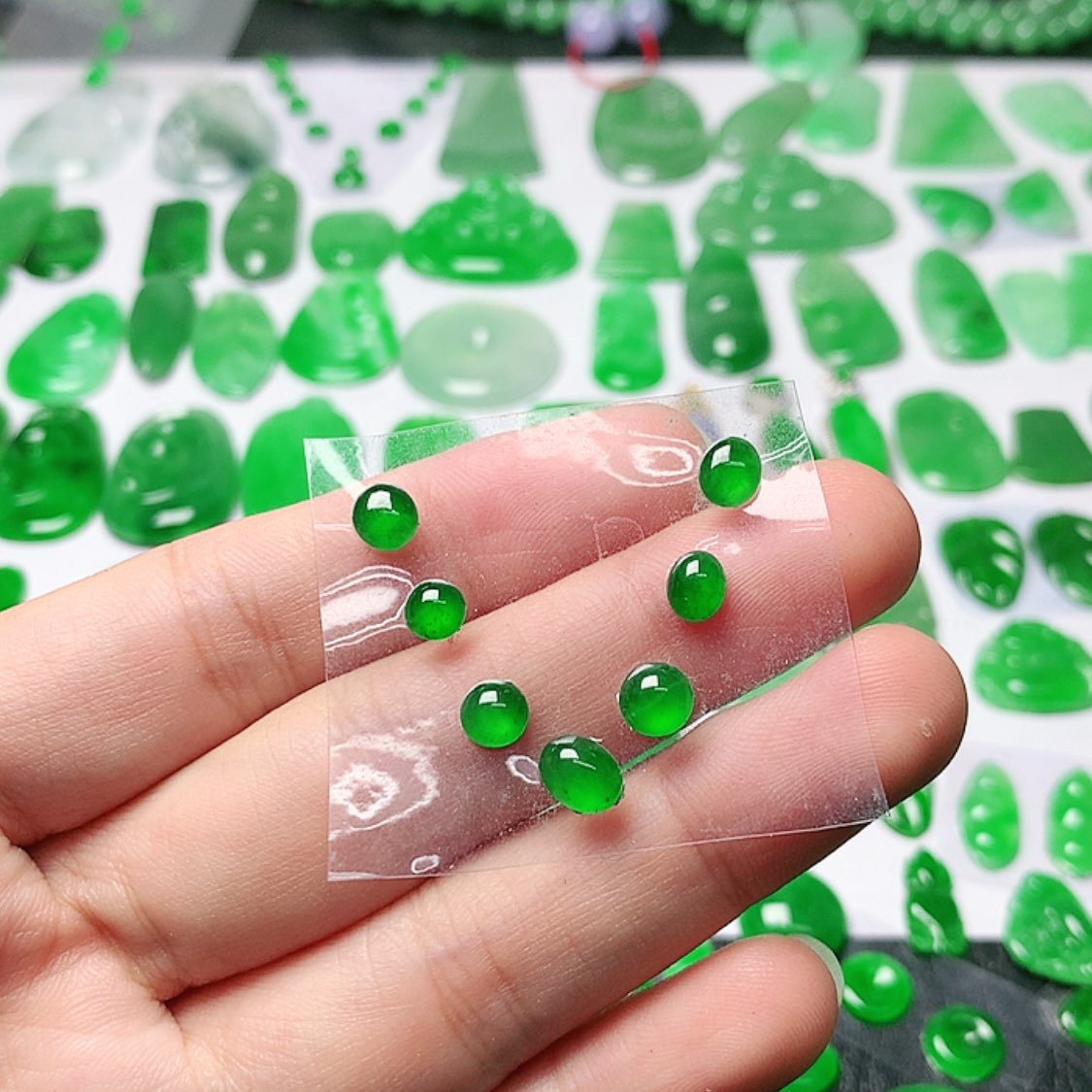 【闪购商品】颈饰未镶嵌翡翠小*羊翡翠