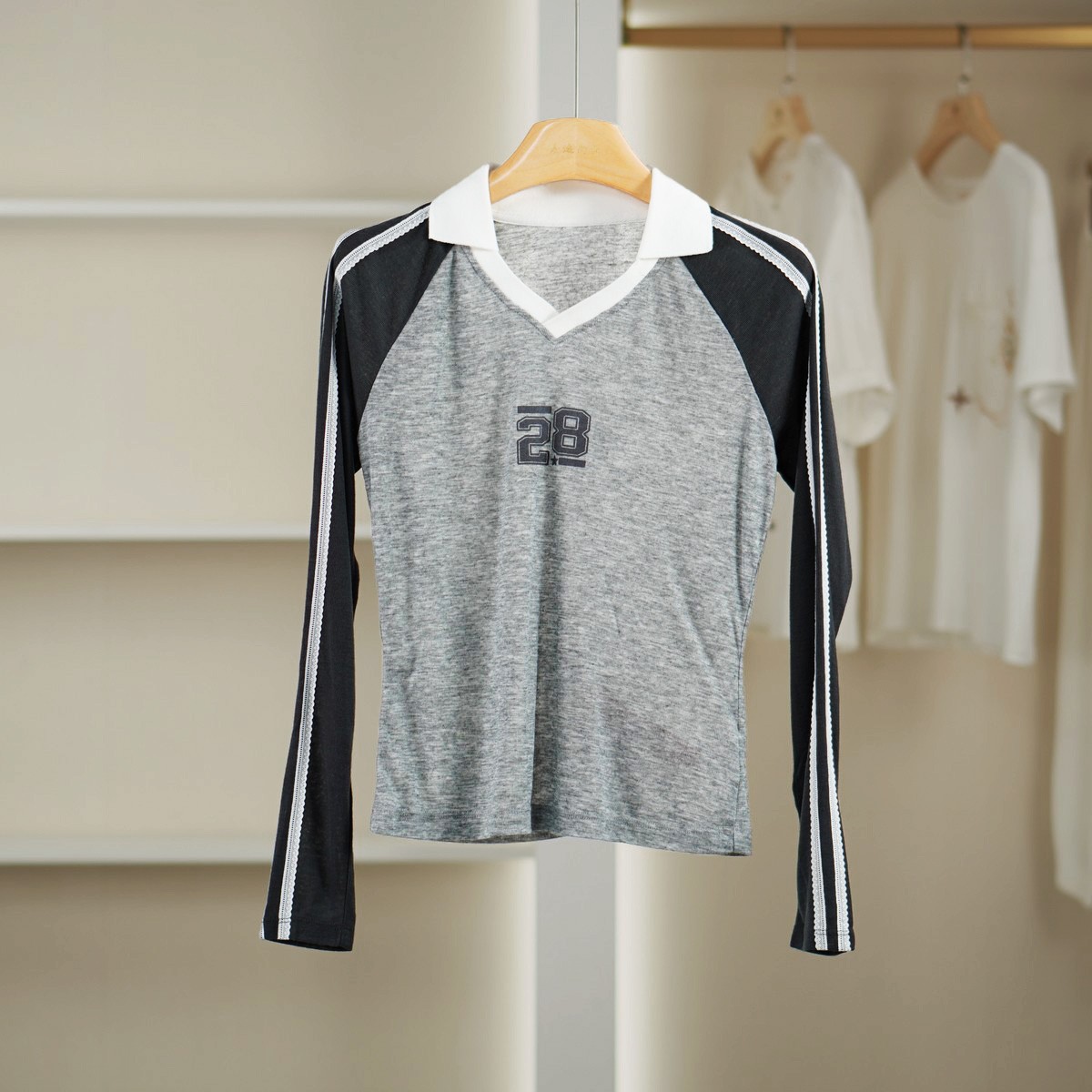 麦迪尚品【文M】51105366 时尚拼接翻领针织上衣春秋女专柜正品