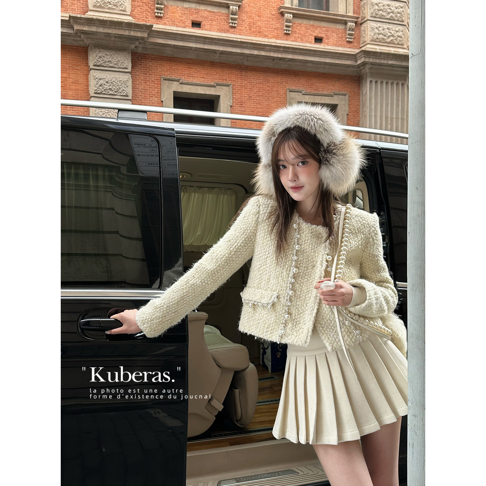 KUBERAS 复古简约超短款毛呢百褶裙学院风百搭高腰A字短裙半身裙