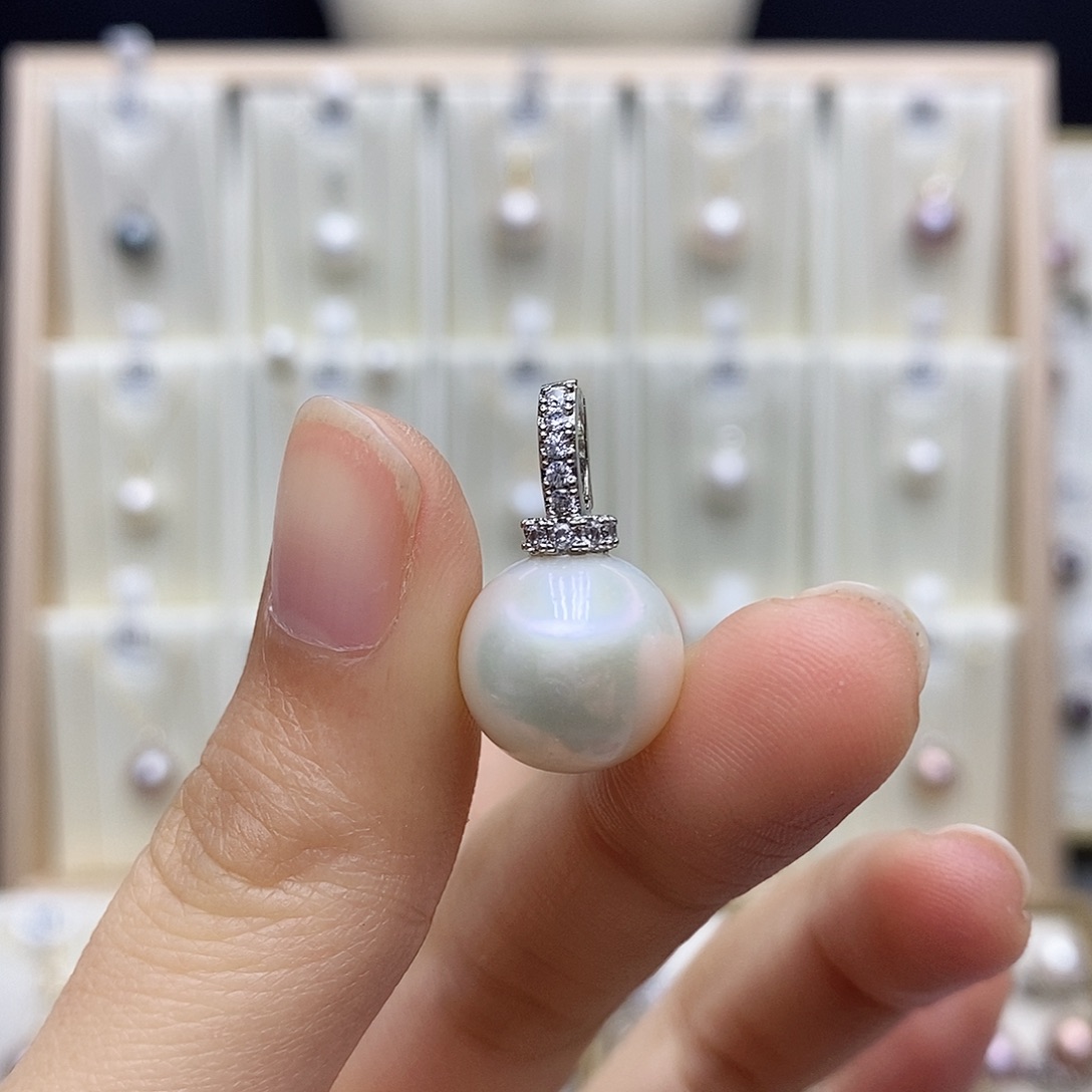 淡水珍珠合金颈饰