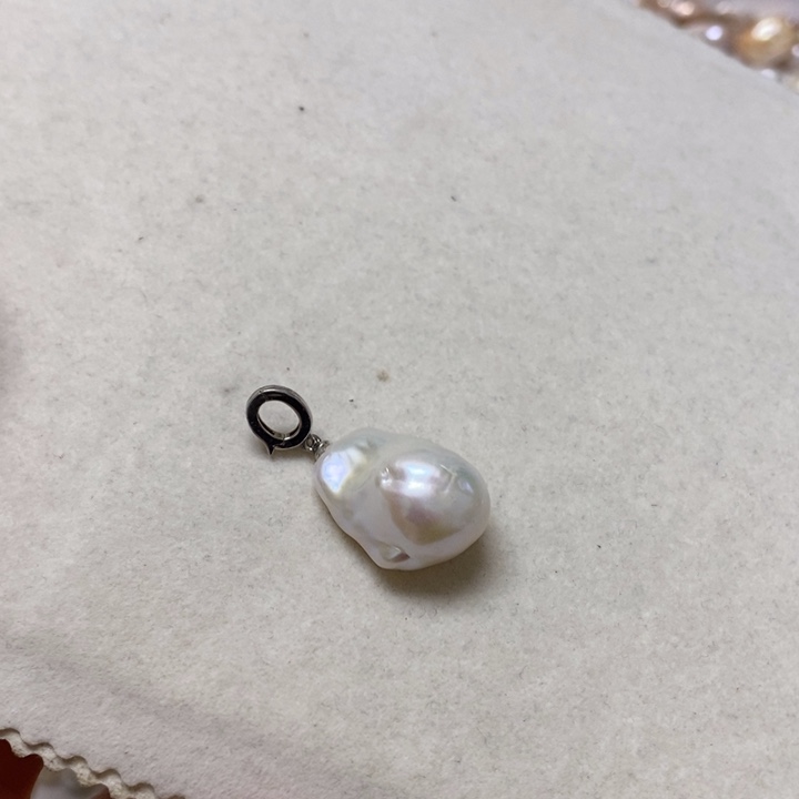 淡水珍珠吊坠(不含链)银S925镶嵌