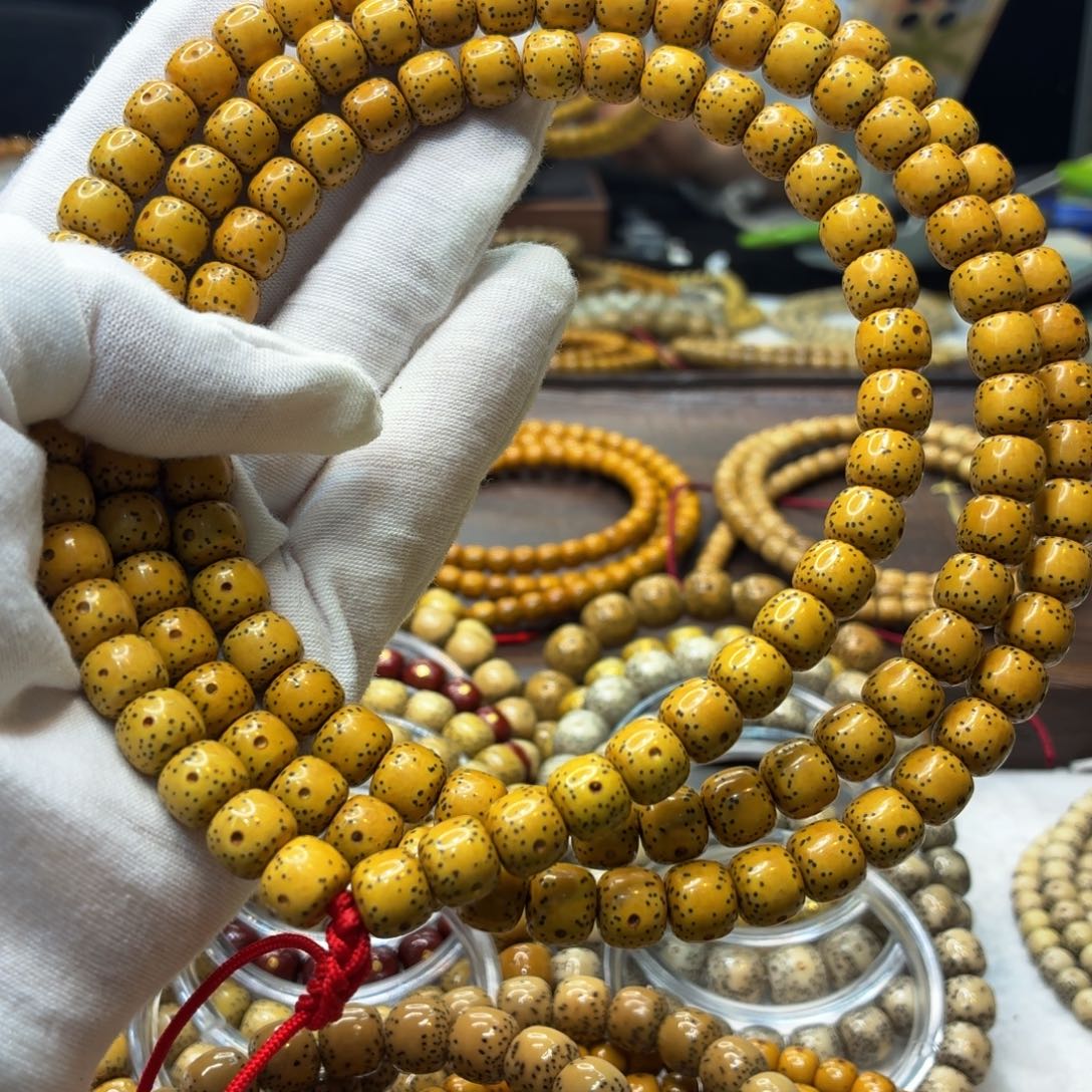 星月菩提吊坠9×8通体108