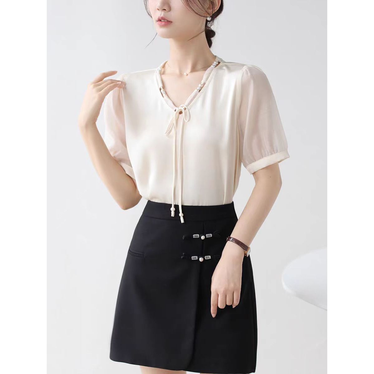 气质V领系带时尚小衫ZBS33291衣长61（卡码往小拍）