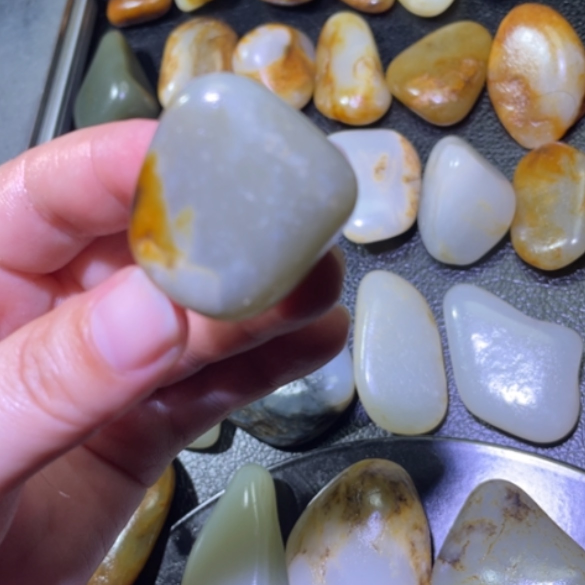 【闪购商品】颈饰未镶嵌和田玉