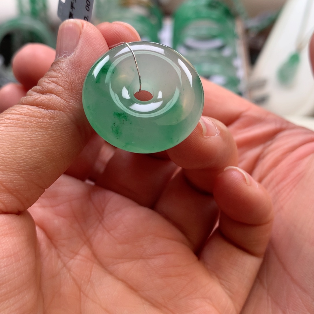 石英质玉颈饰未镶嵌3号