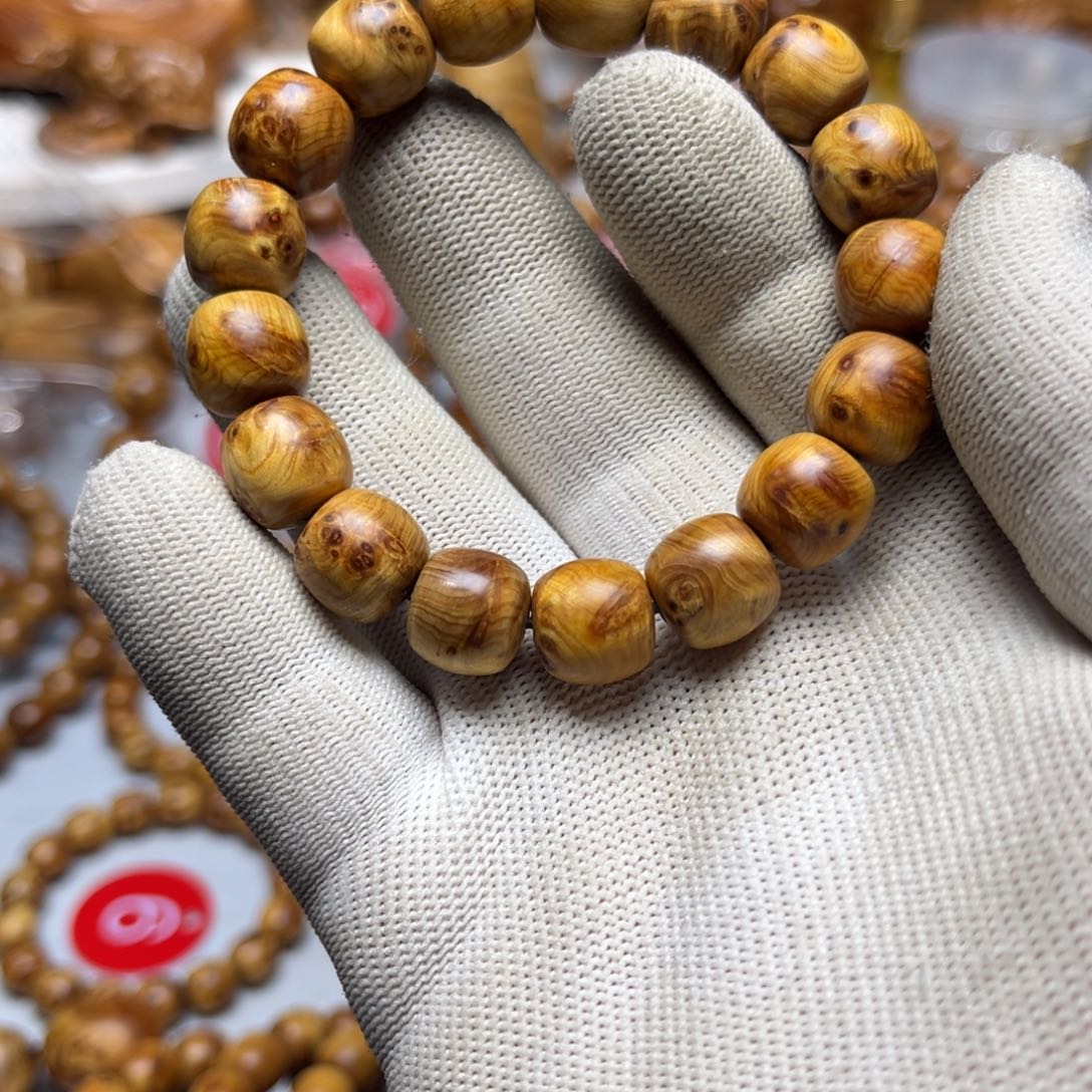 柏木（崖柏）叫***统太行崖柏榴花手串