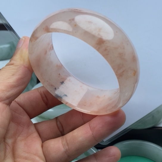 石英质玉（金丝玉）未镶嵌手镯