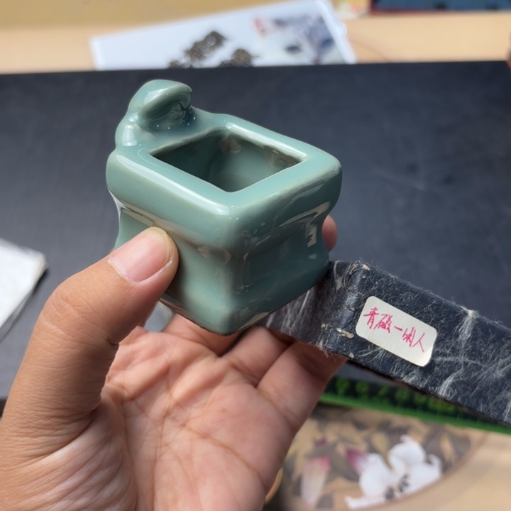 摆件 这是942领袖手旁观