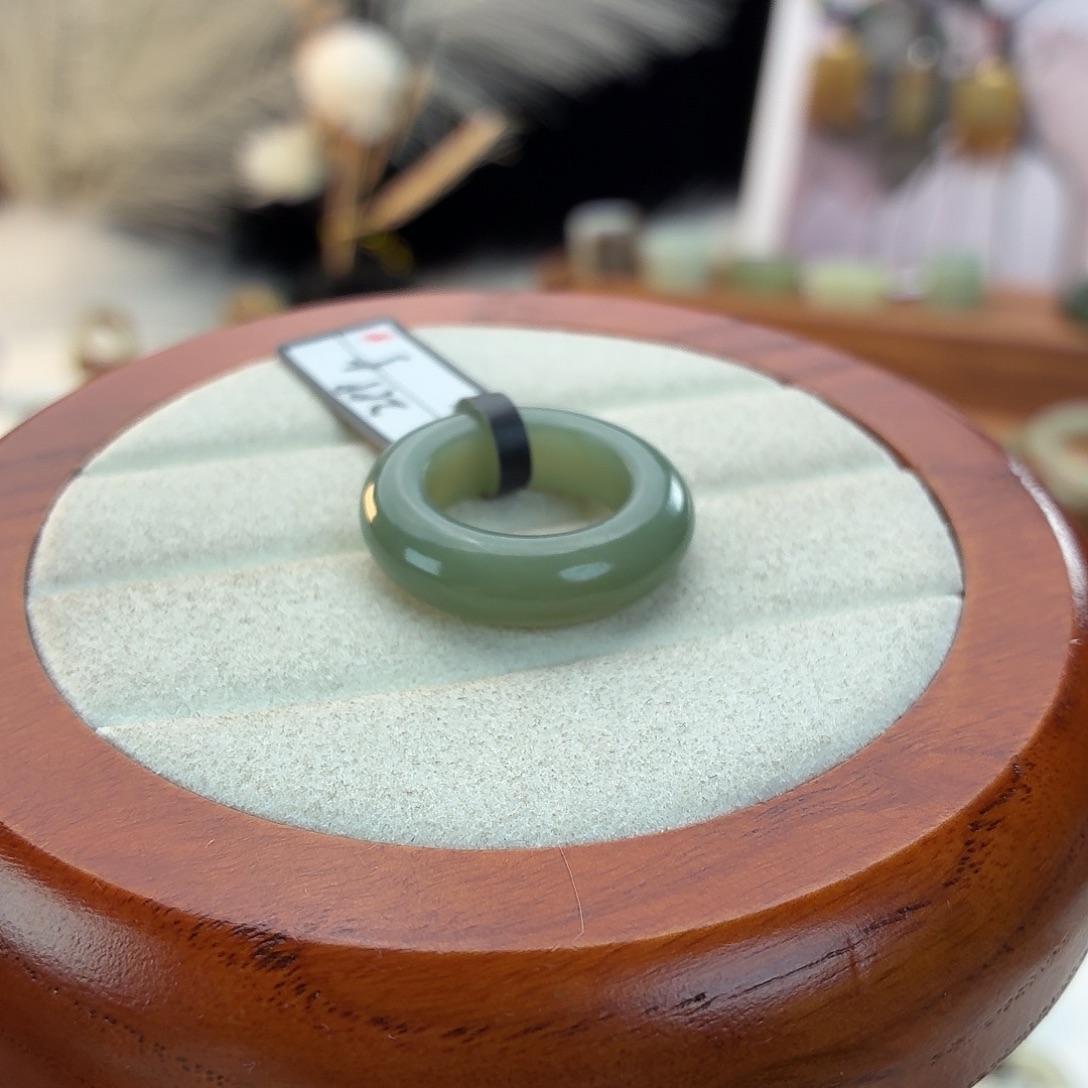 和田玉未镶嵌戒指i14且末蓝泥鳅背15.5不退换