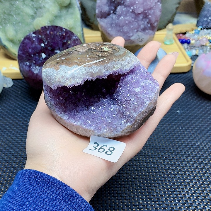 未镶嵌紫晶大型摆件（非配饰）