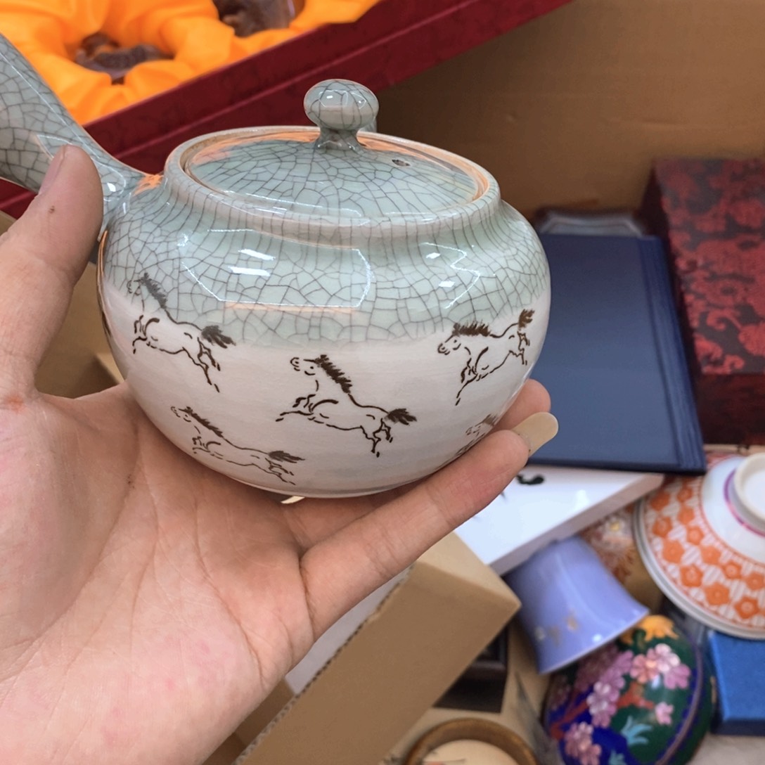 瓷片哈哈哈哈哈哈