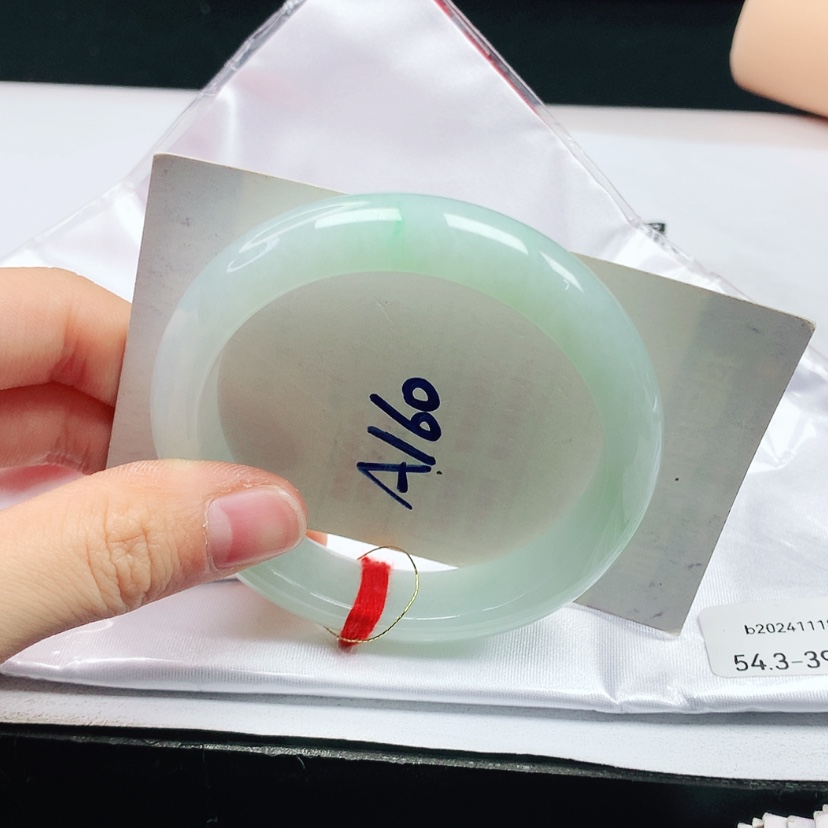 【闪购商品】翡翠手镯未镶嵌天然缅甸a货手镯54+