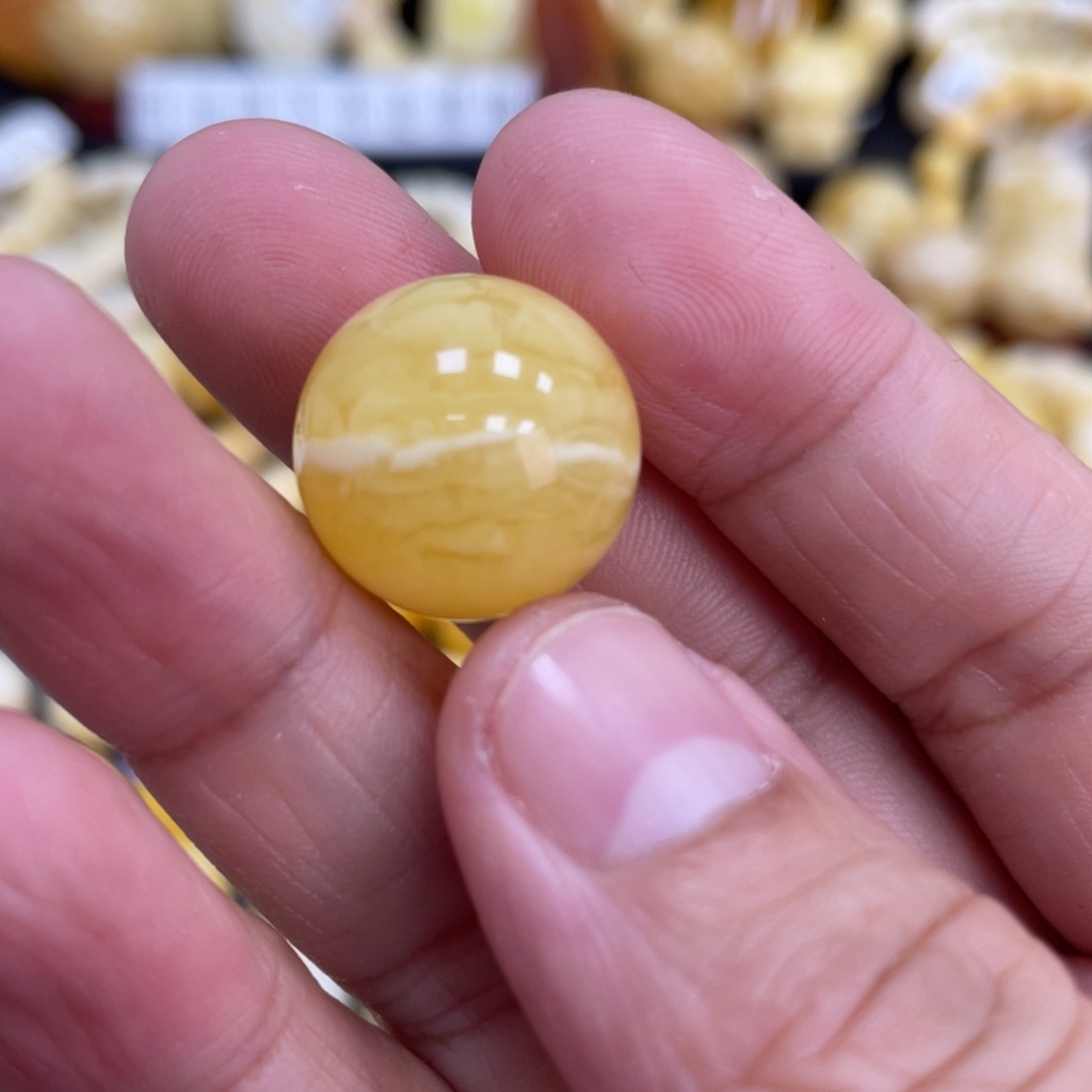 琥珀珠宝奇石未镶嵌17.4mm内部花粉