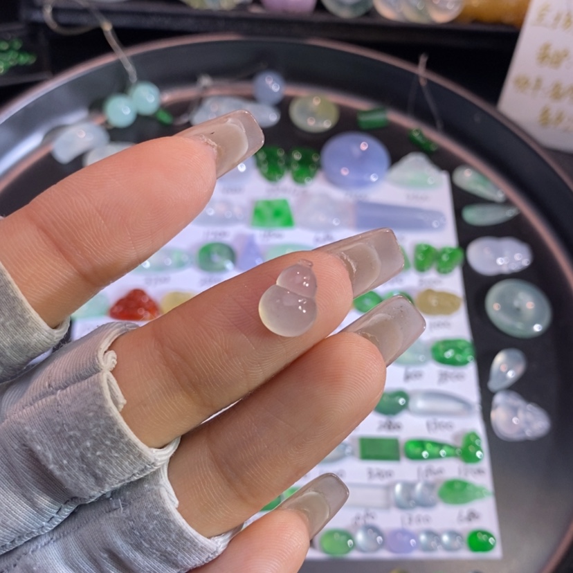【闪购商品】翡翠未镶嵌挂件葫芦