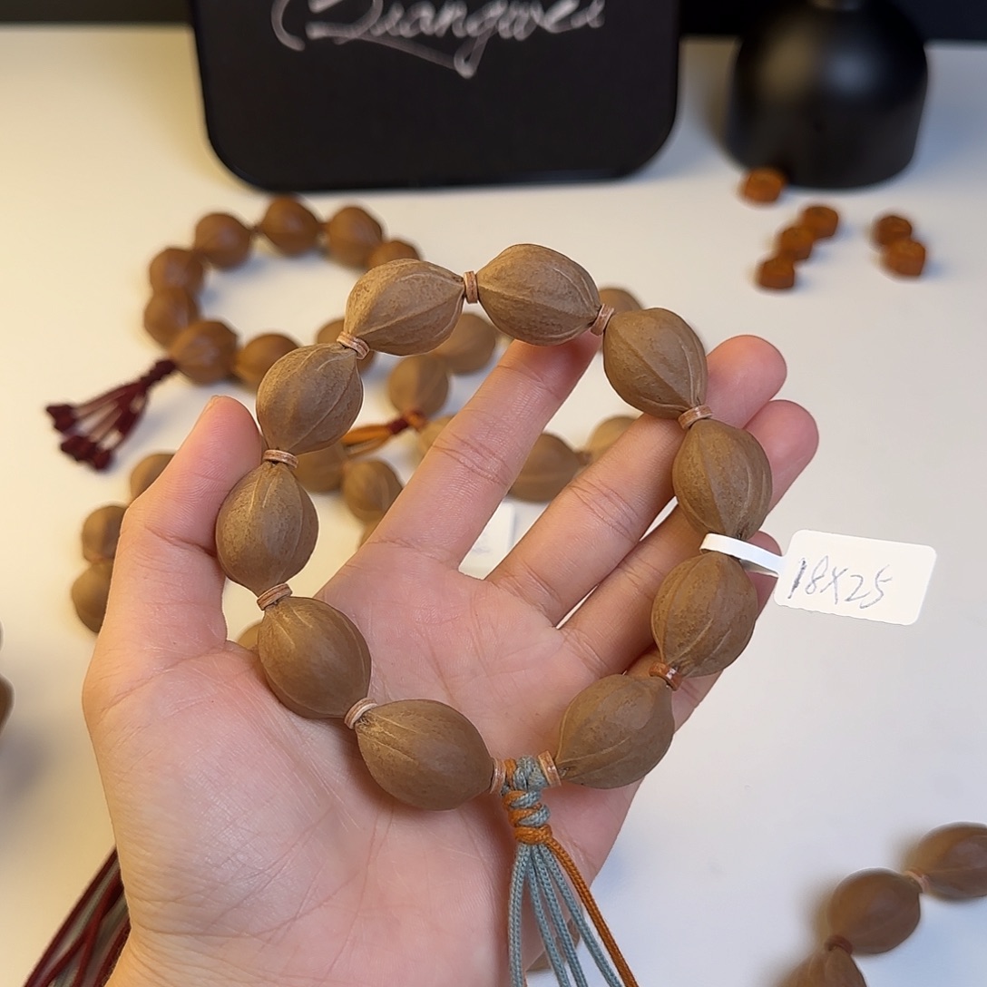 =***)橄榄核手串18× 25梅林铁核