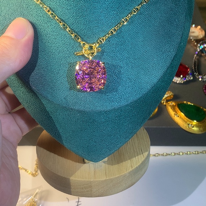 非金属78吊坠。                 