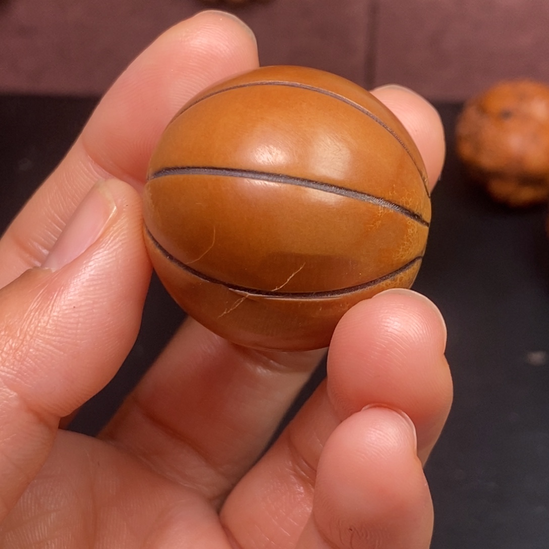 乐***哩猴头核桃吊坠橄榄核桃