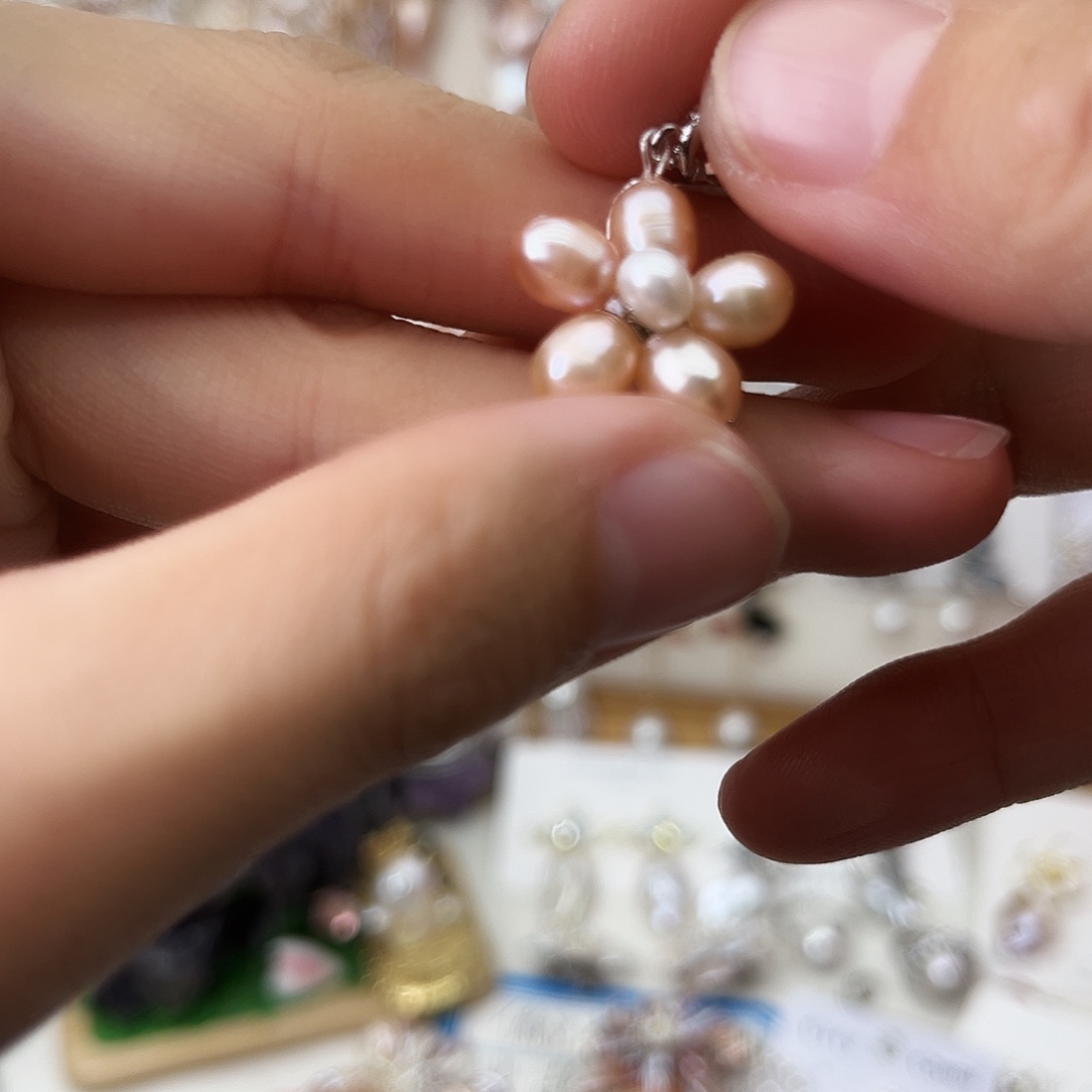 未镶嵌颈饰淡水珍珠