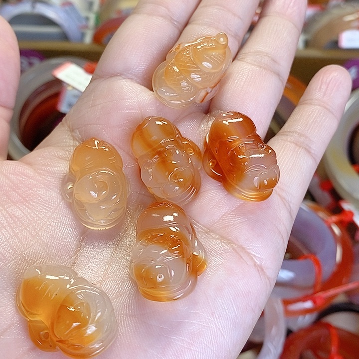 玛瑙/玉髓手镯未镶嵌