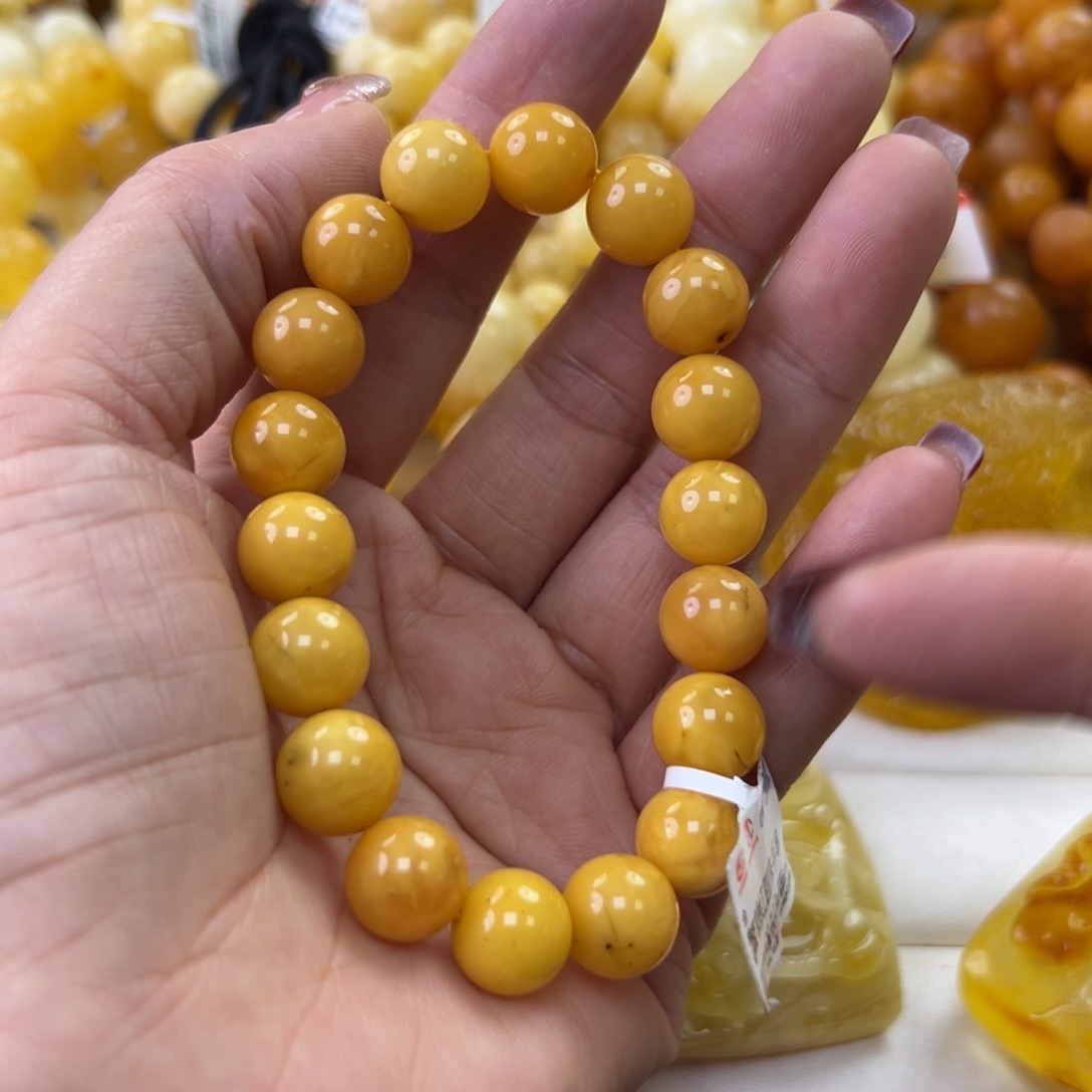 琥珀珠宝奇石未镶嵌