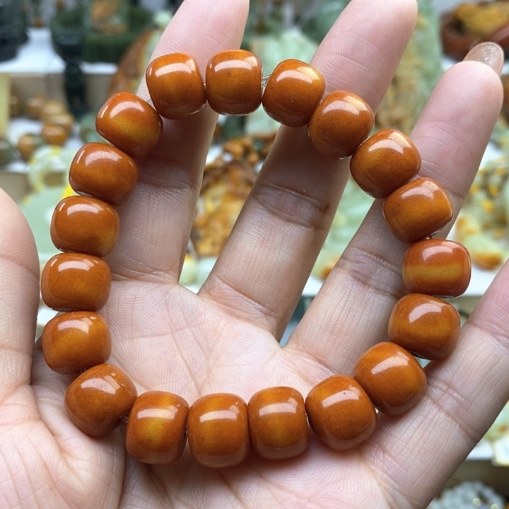 手串未镶嵌透闪石质玉