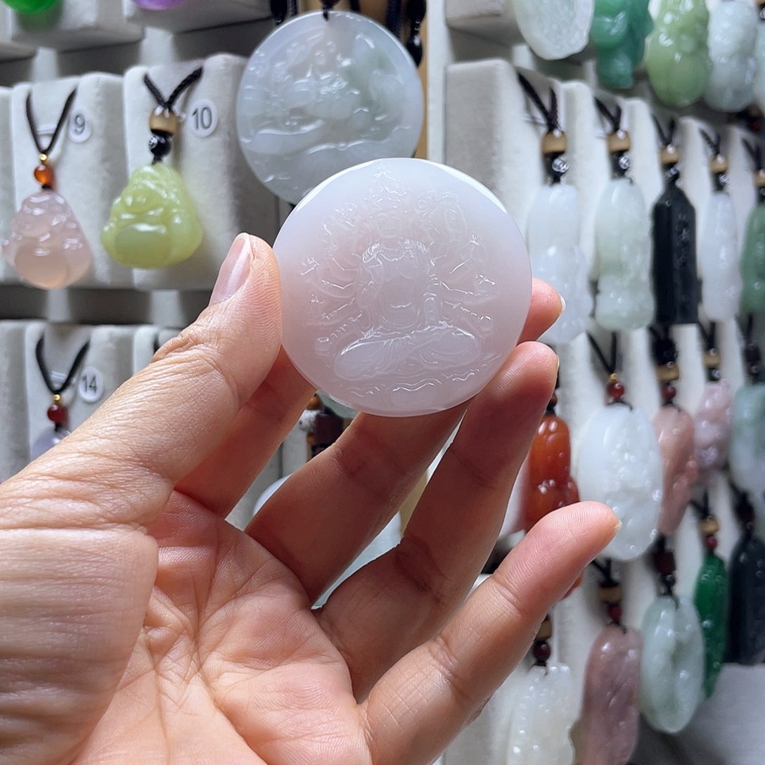 玛瑙/玉髓颈饰未镶嵌