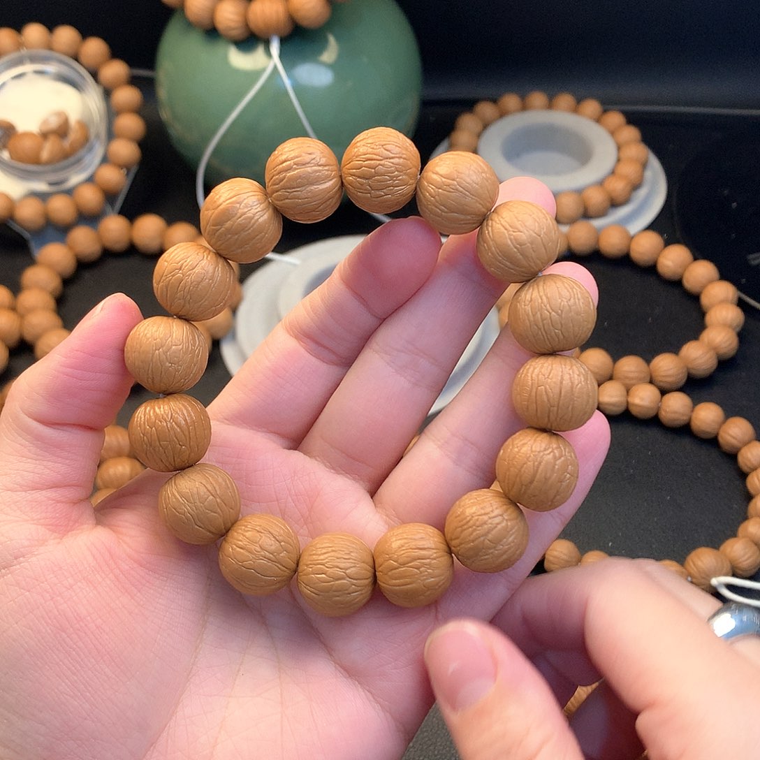 ****七猴头核桃手串聚宝盆16