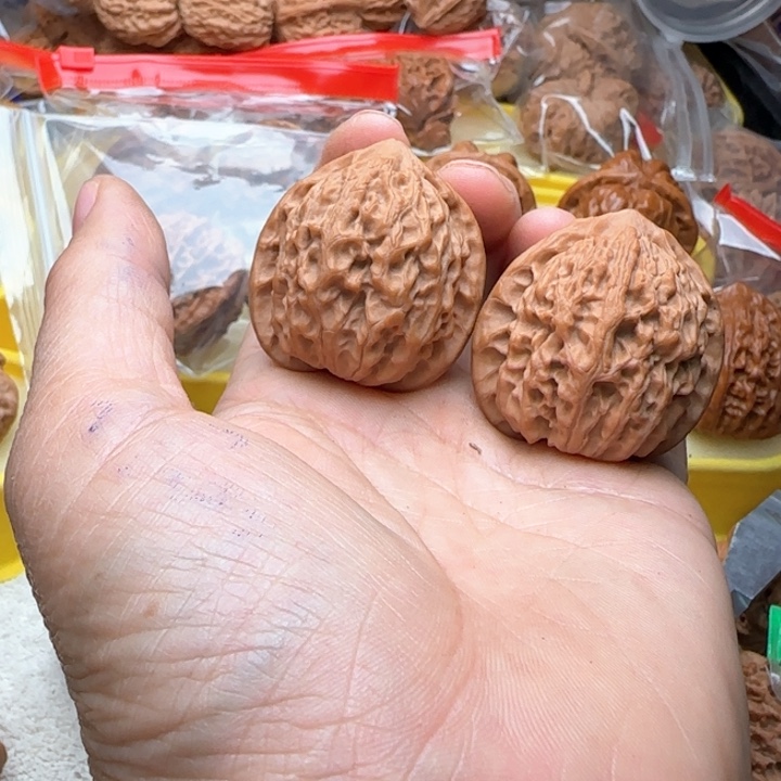 文玩核桃吊坠ㅤ**G37望瓶梅