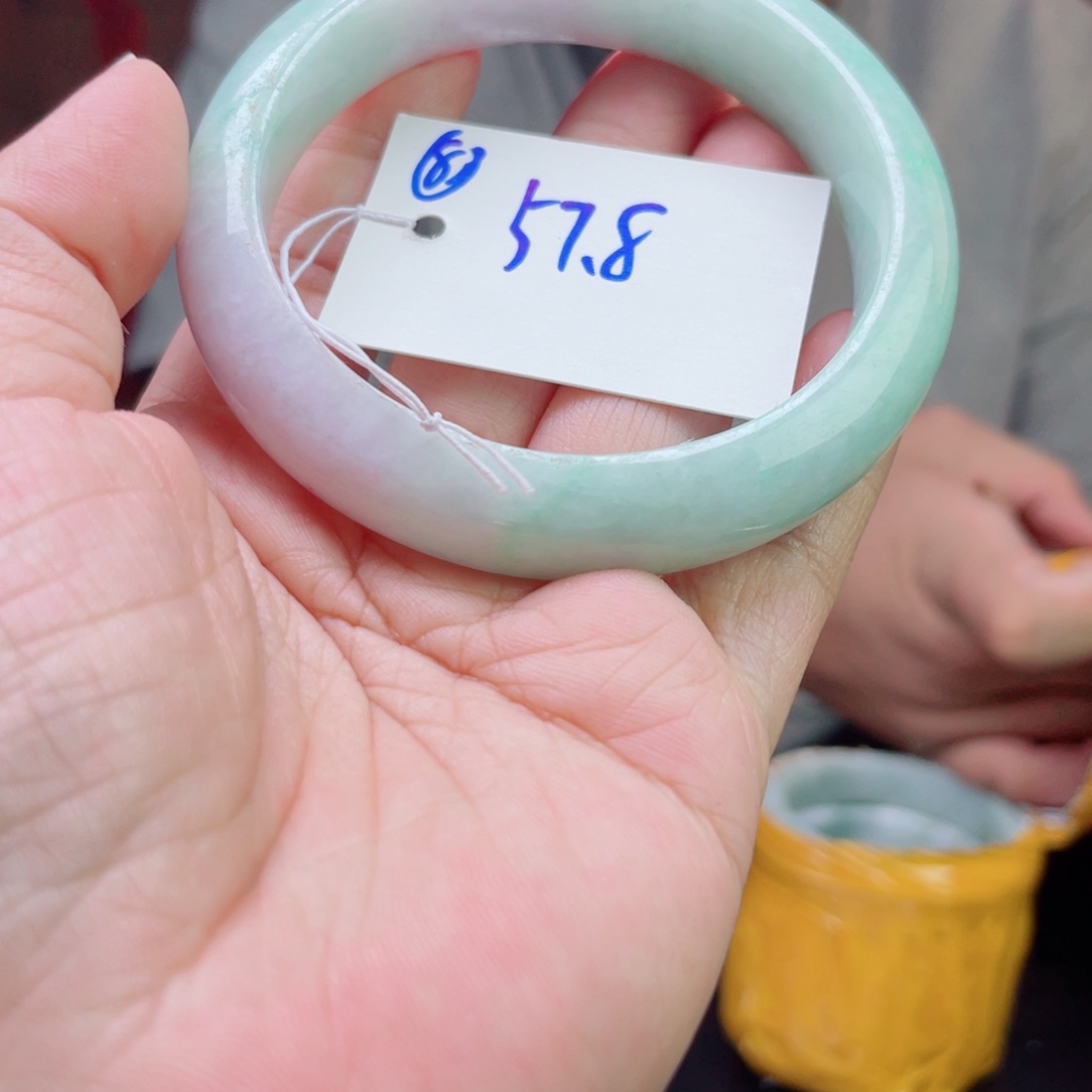 未镶嵌手镯翡翠83