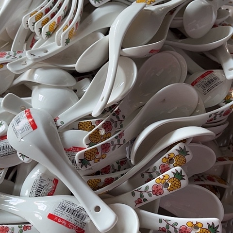 微瑕、不能明火，勺子20个12厘米