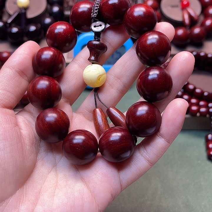 用***2木小叶紫檀手工艺