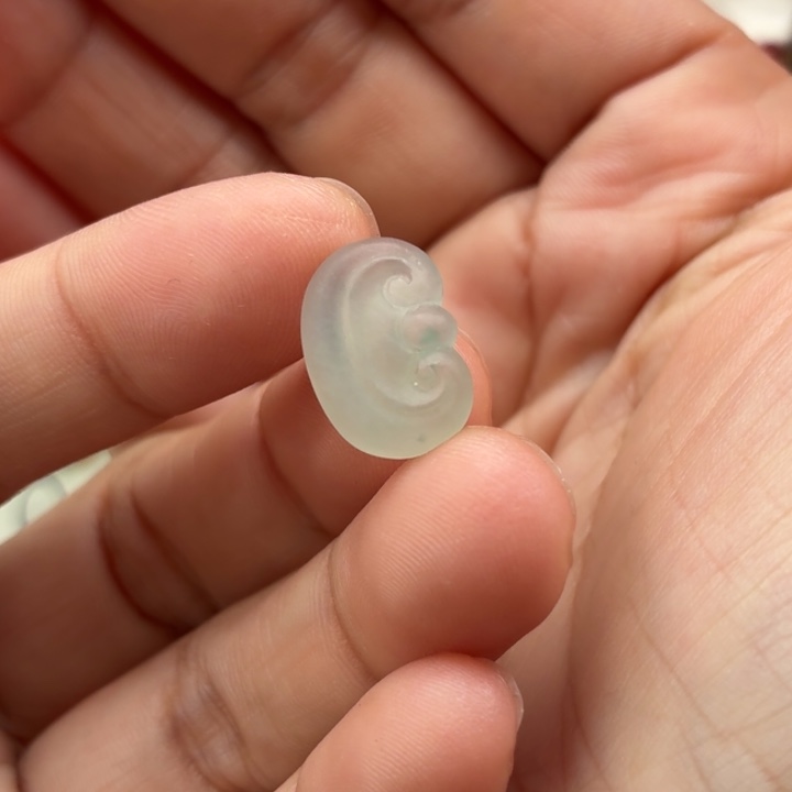 翡翠未镶嵌颈饰天然翡翠a货