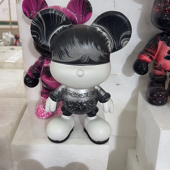 恩***倪树脂摆件哈哈哈哈